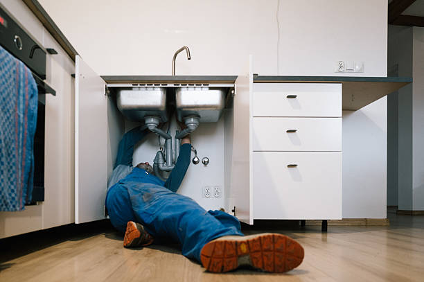Professional Pipe Repair technician working in Melbourne, KY